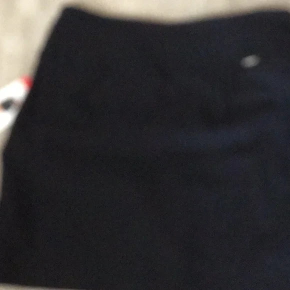 SC & Co Black Skort size M w/pockets - Picture 5 of 7